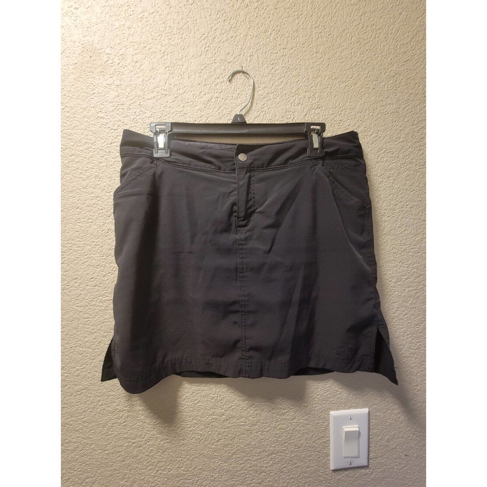 The North Face Skort Skirt With Built In Shorts Size 6 Black With Pockets